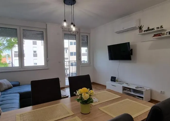 Visnja شقة سوبوتيتْسا